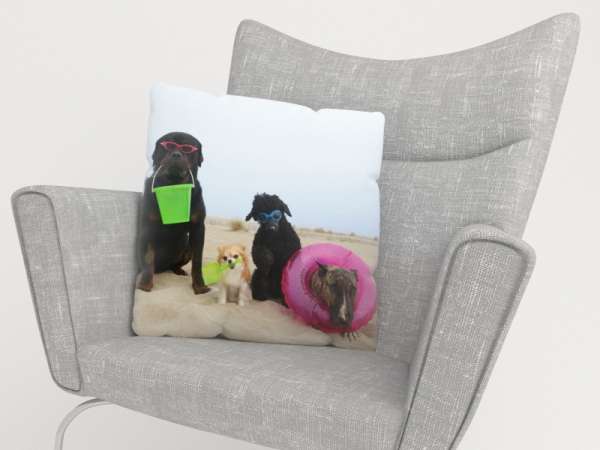 Pillowcase: DOGS RESTING ON A BEACH