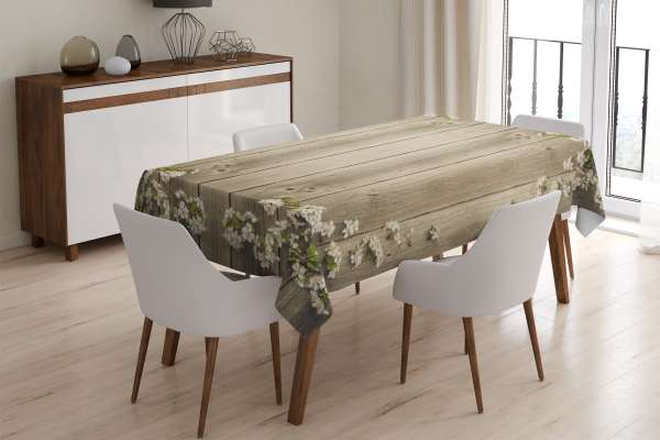 Tablecloth: WHITE FLOWERS AND WOOD