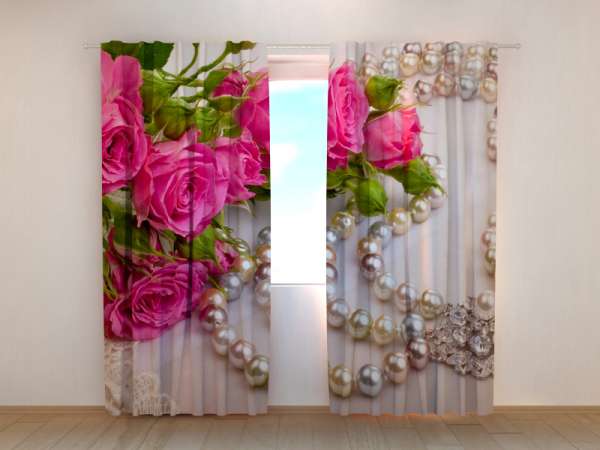 Photo curtain: ROSES AND PEARLS