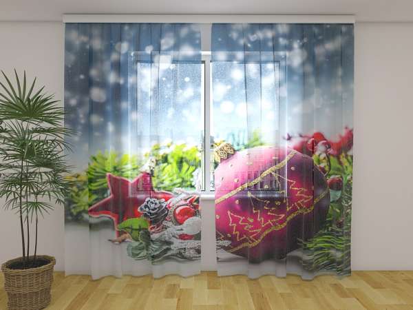 Chiffon curtain: CHRISTMAS DECORATION AND SNOW