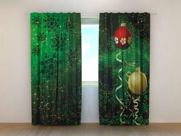Photo curtain: TWIG WITH CHRISTMAS BALLS