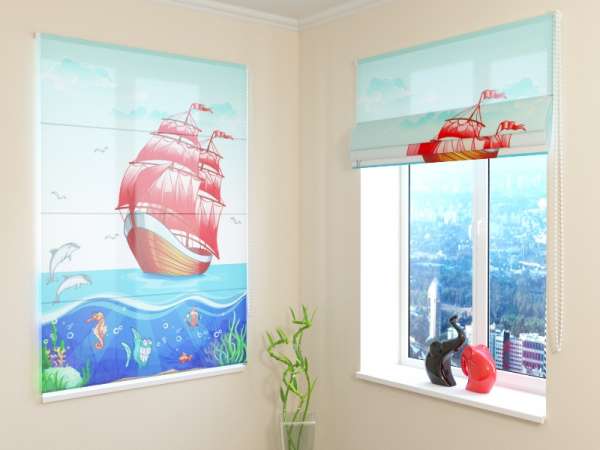 Roman blind: SCARLET SAILS