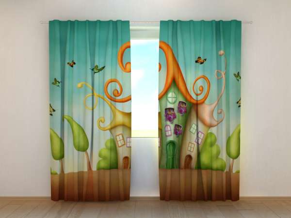 Photo curtain: THREE LITTLE HOUSE