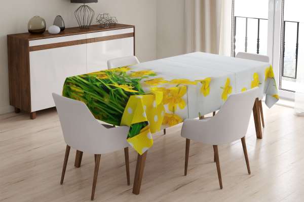 Tablecloth: DAFFODILS ON WHITE