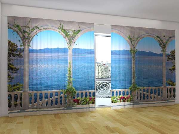 Panoramic curtain: STAIRCASE TO THE SEA