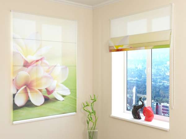 Roman blind: SPRING FLOWERS