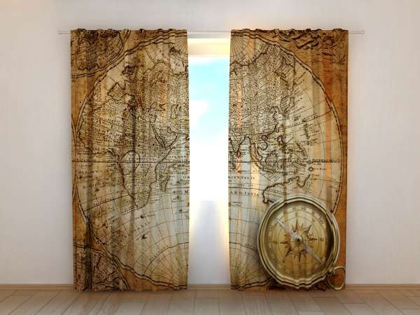 Photo curtain: OLD COMPASS ON THE MAP