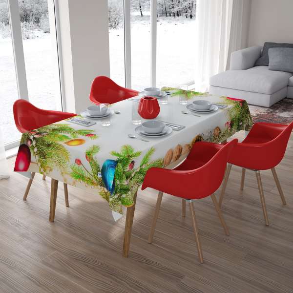 Tablecloth: CHRISTMAS DECORATION WITH NUTS