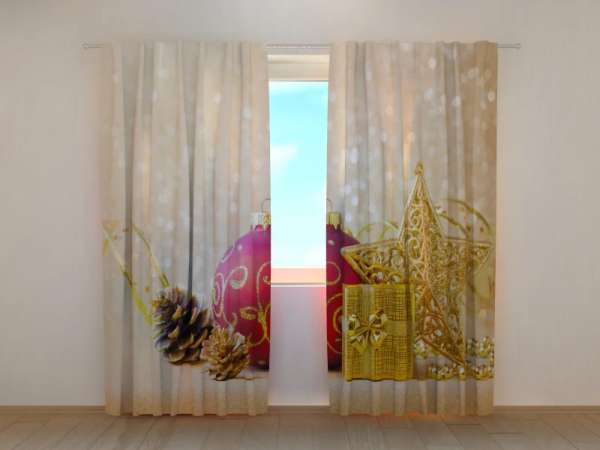 Photo curtain: GOLDEN-RED CHRISTMAS DECORATIONS