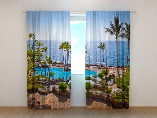 Photo curtain: HOTEL