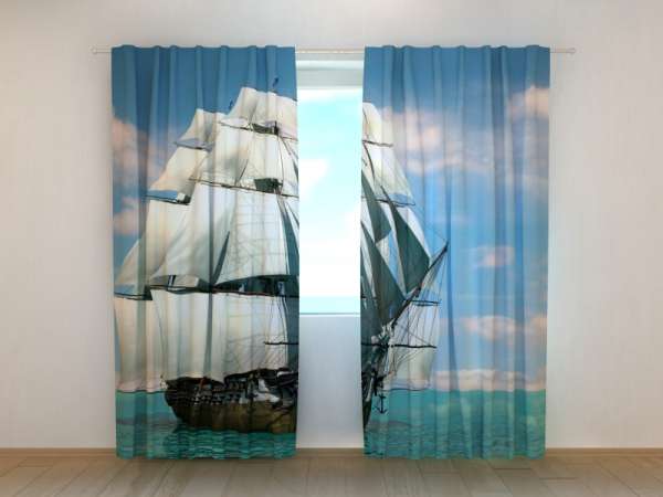 Photo curtain: BEAUTIFUL SCHOONER