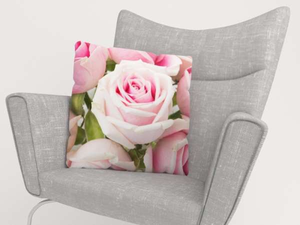 Pillowcase: ROYAL ROSES